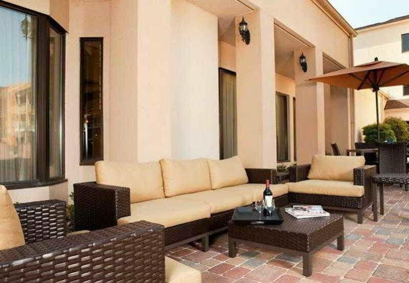 Courtyard By Marriott Baton Rouge Acadian Centre/Lsu Area Hotel Exterior photo