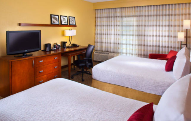 Courtyard By Marriott Baton Rouge Acadian Centre/Lsu Area Hotel Exterior photo